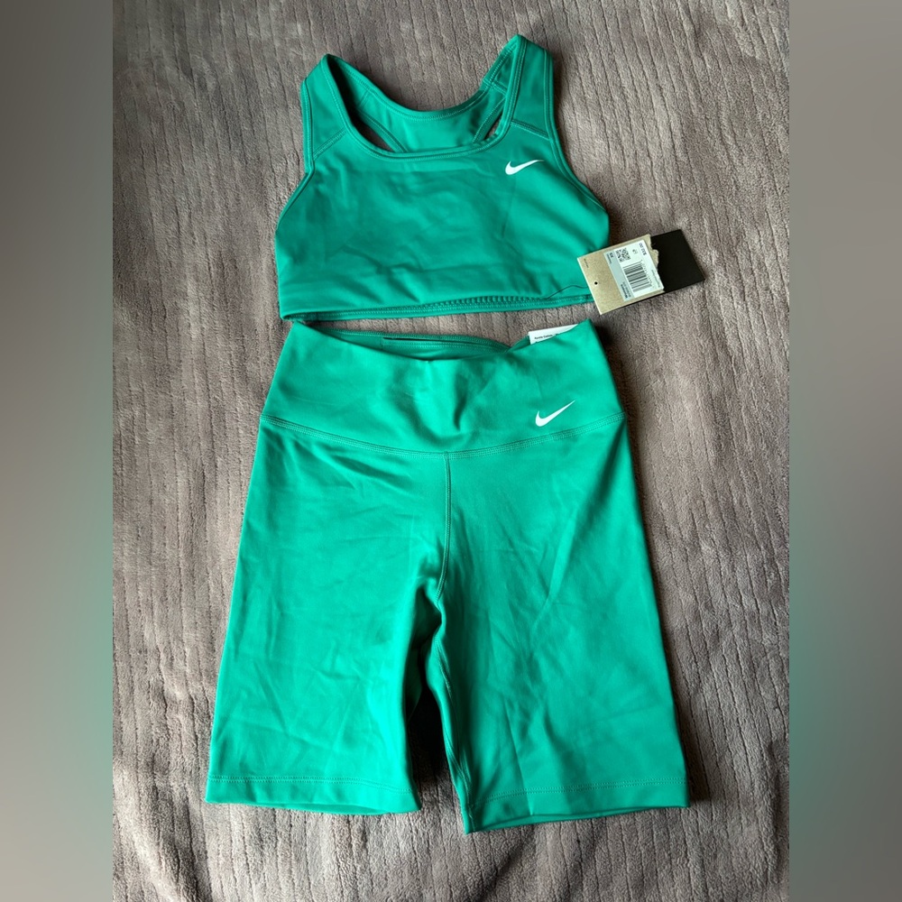 Nike Teal Training Top